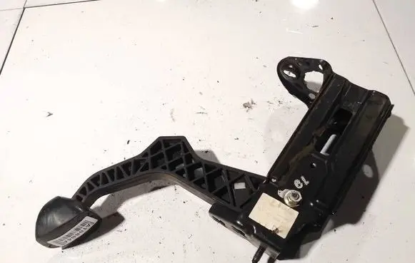 Volkswagen Bora Clutch pedal 