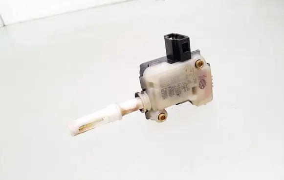 Volkswagen Caddy Tailgate boot lock/latch motor 3B5827061C 3B0959781D