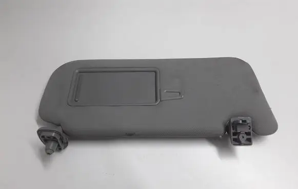 Sun visor