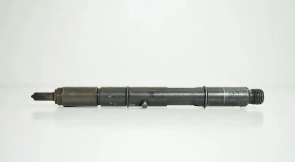 Audi A4 S4 B5 8D Fuel injector 059130201E