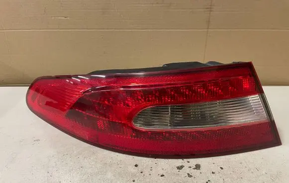 Jaguar XF X250 Rear/tail lights 8X2313405