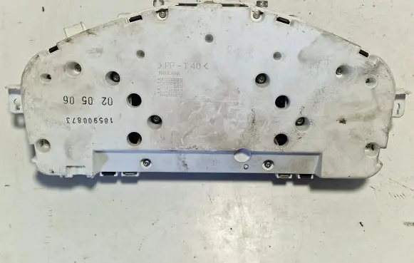 Volvo V50 Speedometer (instrument cluster) 30786344 0183399 69594880T