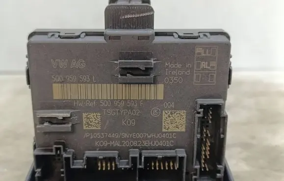 Audi A3 8Y Door control unit/module 5Q0959593L 5Q0959593F