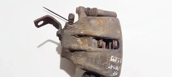Volkswagen PASSAT B4 Front brake caliper cn5