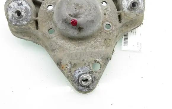 Volkswagen PASSAT B5 Front upper strut mount 8D0412383E