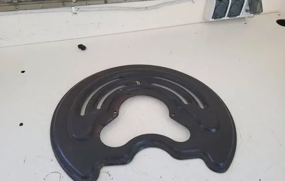 Renault Trafic II (X83) Rear brake disc plate dust cover 