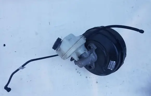 Opel Astra J Brake booster 13338058