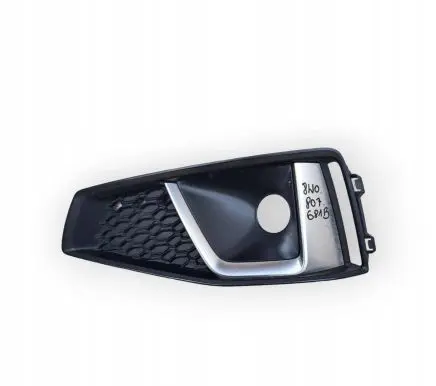 Audi A4 S4 B9 Front bumper lower grill 8W0807681B