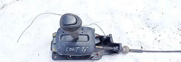 Mitsubishi Colt Gear shifter/selector