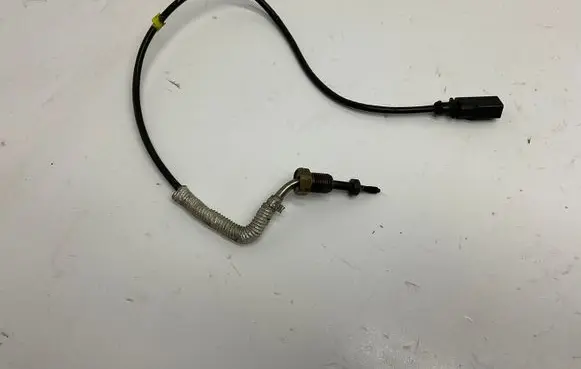 Volkswagen Caddy Exhaust gas temperature sensor 04L906088AR