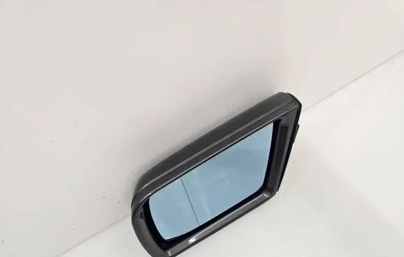 Mercedes-Benz E W210 Front door electric wing mirror 413122409 2028110198
