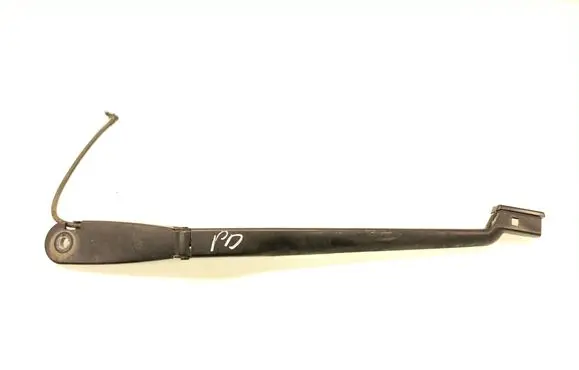 Front wiper blade arm