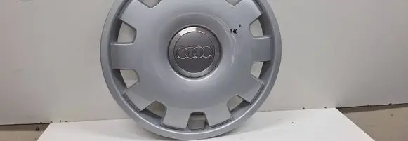 Audi A6 S6 C5 4B R16 wheel hub/cap/trim 4B0601147D