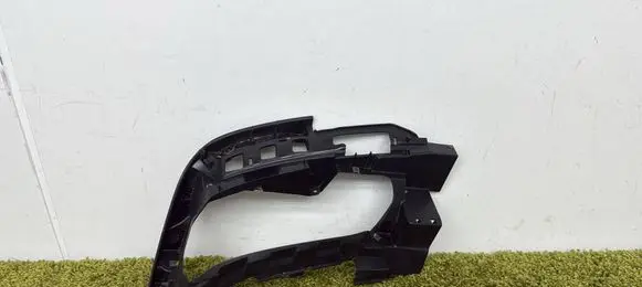 Audi S5 F5 Muffler mount bracket/holder 8w6807347a