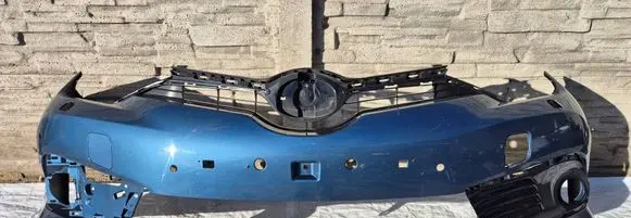 Toyota Auris E180 Front bumper 52119-02K40
