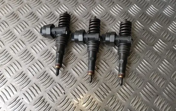 Volkswagen Lupo Fuel injectors set 0414720009 045130073F