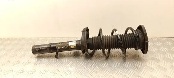 Volvo XC40 Front shock absorber with coil spring 32246640