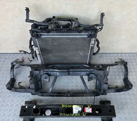 Land Rover Discovery 5 Radiator support slam panel