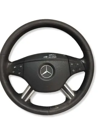 Mercedes-Benz ML W164 Steering wheel 