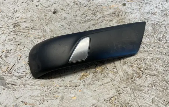 Renault Megane IV Front door interior handle trim 809603286R 809608641R