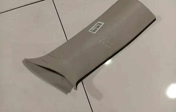 Ford Focus C-MAX (D) pillar trim (bottom)