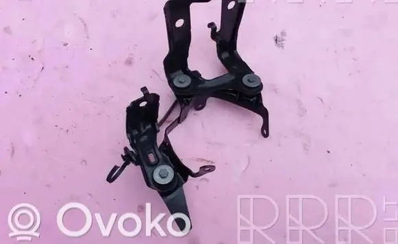 Renault Master III Power steering pump mounting bracket A0035476E A0035475 A0035476