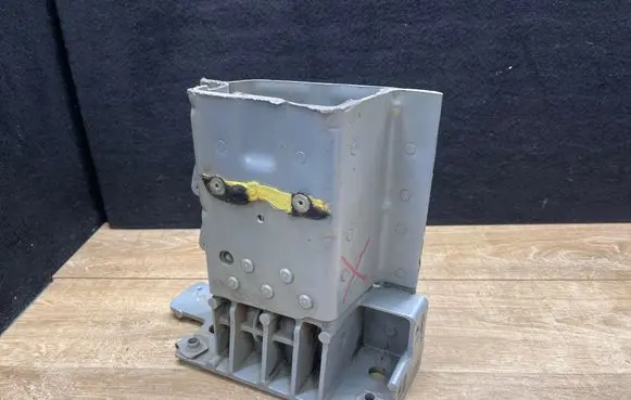 Holder (bracket)