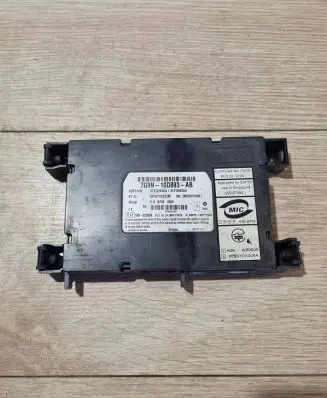 Volvo V70 Bluetooth control unit module 7g9n10d893ab 31215592AA 31210293AA