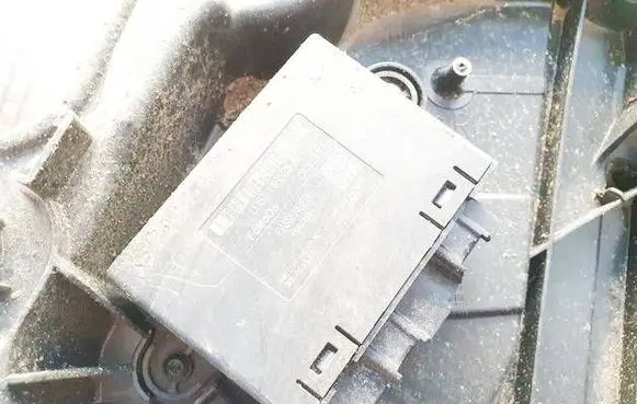 Ford Fiesta Door control unit/module lu5t14b533ae lu5t-14b533-ae
