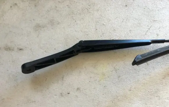 Volkswagen PASSAT CC Windshield/front glass wiper blade 3C1955409C 3C1955409