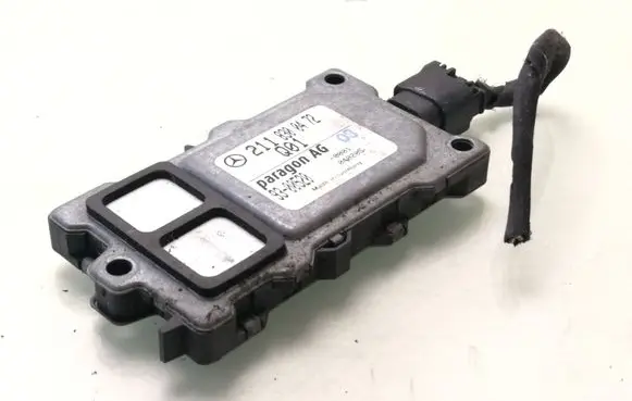 Mercedes-Benz E W211 Air quality sensor 2118300472