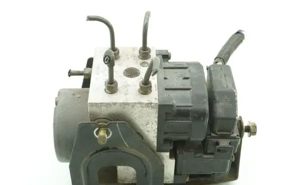 Mazda MX-5 NB Miata ABS Pump N068437A0