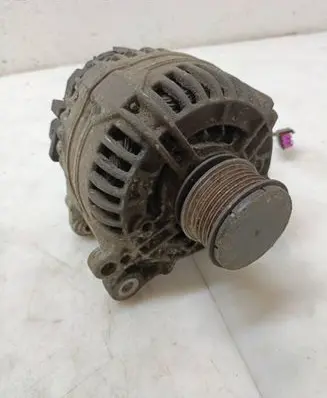 Volkswagen New Beetle Generator/alternator 028903028E