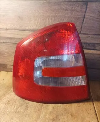 Skoda Octavia Mk2 (1Z) Rear/tail lights
