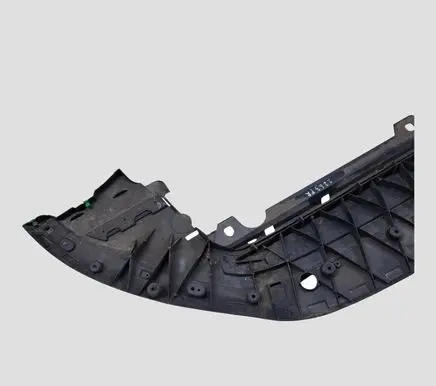 Volvo V60 Front bumper skid plate/under tray 31352298