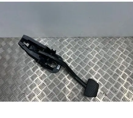 BMW X5 G05 Brake pedal 6873113