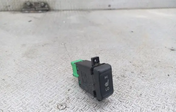 Honda Accord Seat heating switch M22831