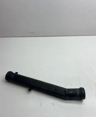 Volkswagen Golf IV Engine coolant pipe/hose 032121065D VB8VZ