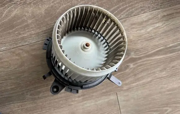 Citroen DS7 Crossback Heater fan/blower 003045