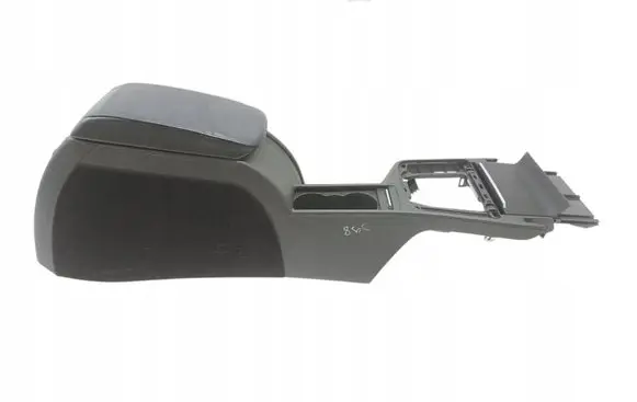 Skoda Superb B6 (3T) Center console 