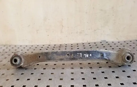 KIA Sportage Rear upper control arm/wishbone