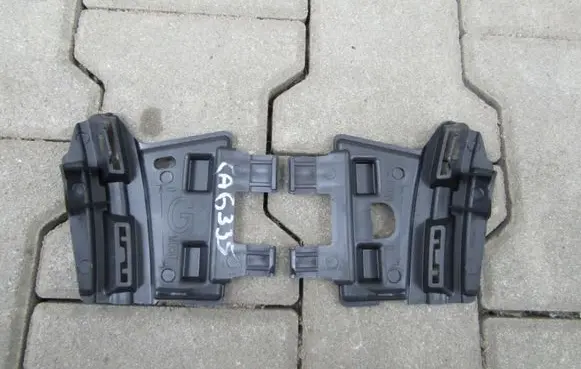 Peugeot 308 Front bumper mounting bracket