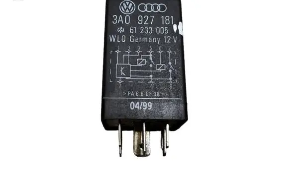 Skoda Octavia Mk1 (1U) Other relay 3A0927181 61233005