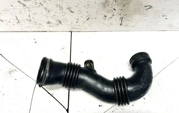 Peugeot Partner Air intake hose/pipe