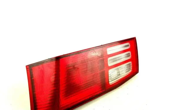 Mitsubishi Galant Tailgate rear/tail lights 226-87201