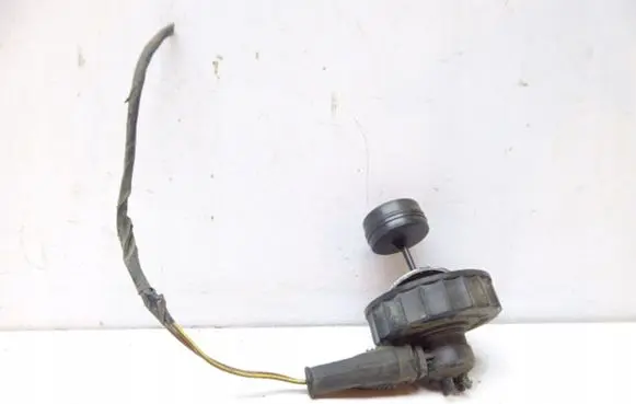 Seat Ibiza III (6L) Brake fluid reservoir filler cap with level sensor 