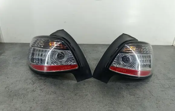 Peugeot 206 Rear/tail lights set 031162B