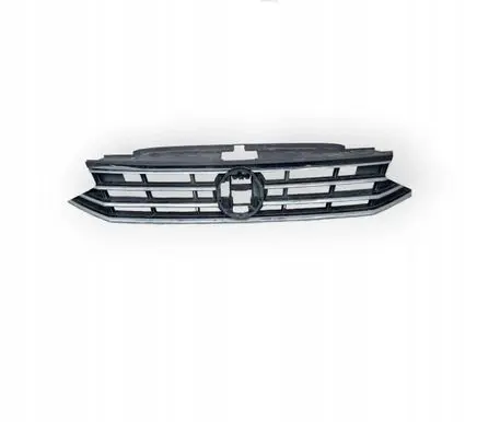 Volkswagen PASSAT B8 Front bumper upper radiator grill 3G0853651BL