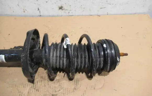 Opel Corsa E Front shock absorber/damper 22277296