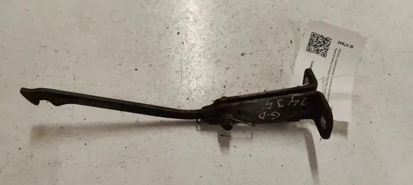 Opel Vivaro Rear door check strap stopper